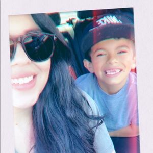 Meet your Posher, Marissa